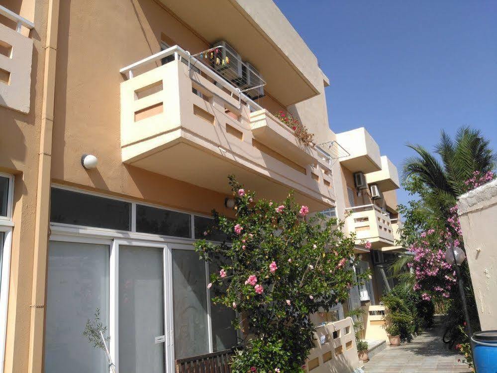 Armonia Geostudios Apartment *